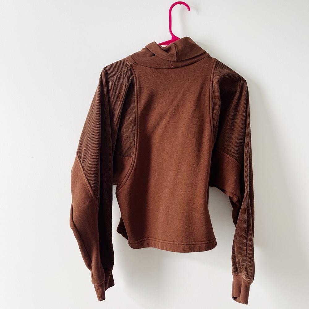 Nike Pullover 🤎 - Picture 2 of 4